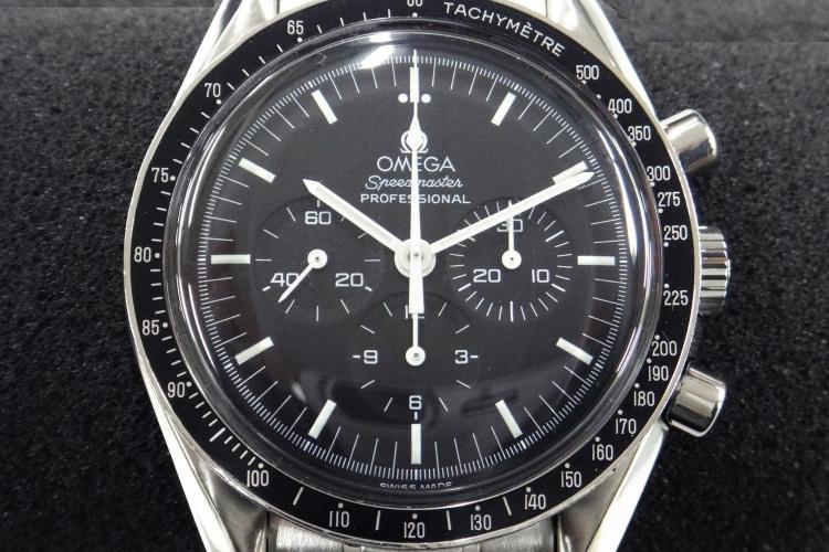 オメガ スピードマスター プロフェッショナル 手巻モデル ：オーバーホールのための3つの重要ポイント